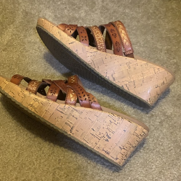 Skechers Cali Wedged Sandals - Picture 4 of 7